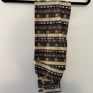 LuLaRoe OS Leggings - Green pattern